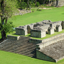 Střední Amerika – oblast starobylých chrámů i obchodu s drogami